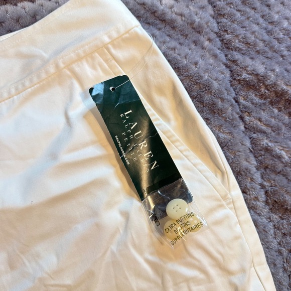 Lauren Ralph Lauren Pants - Lauren Ralph Lauren Petite White Cuffed Cotton Blend Shorts NWT Size 14P